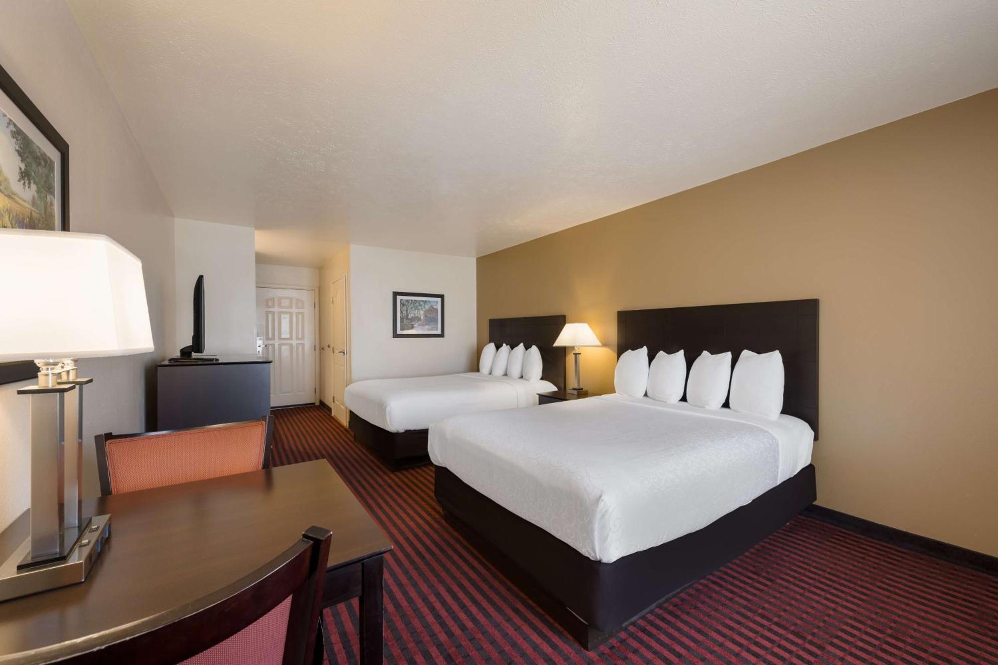 Best Western Salinas Valley Inn & Suites Esterno foto