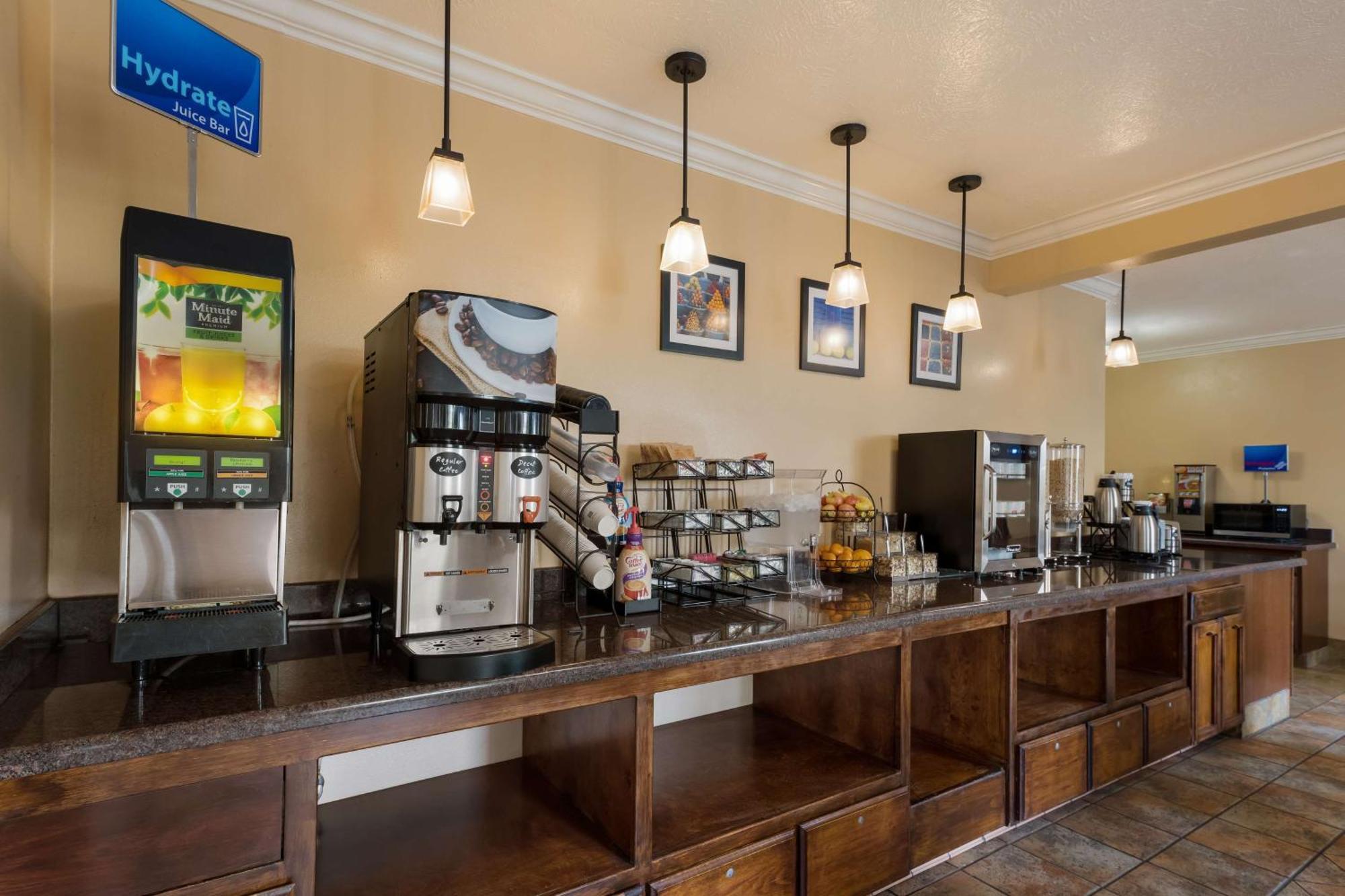 Best Western Salinas Valley Inn & Suites Esterno foto